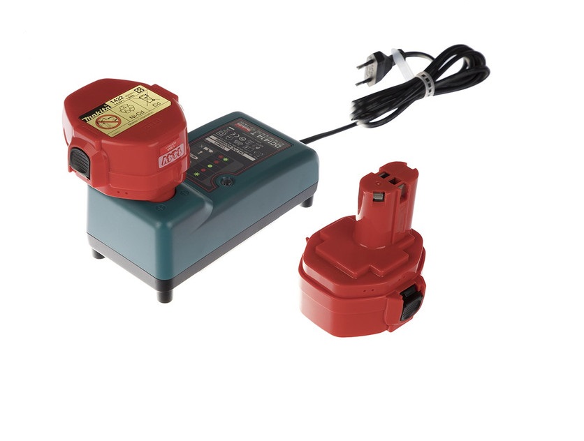 دریل پیچ گوشتی چکشی شارژی ماکیتا مدل 8281DWAE